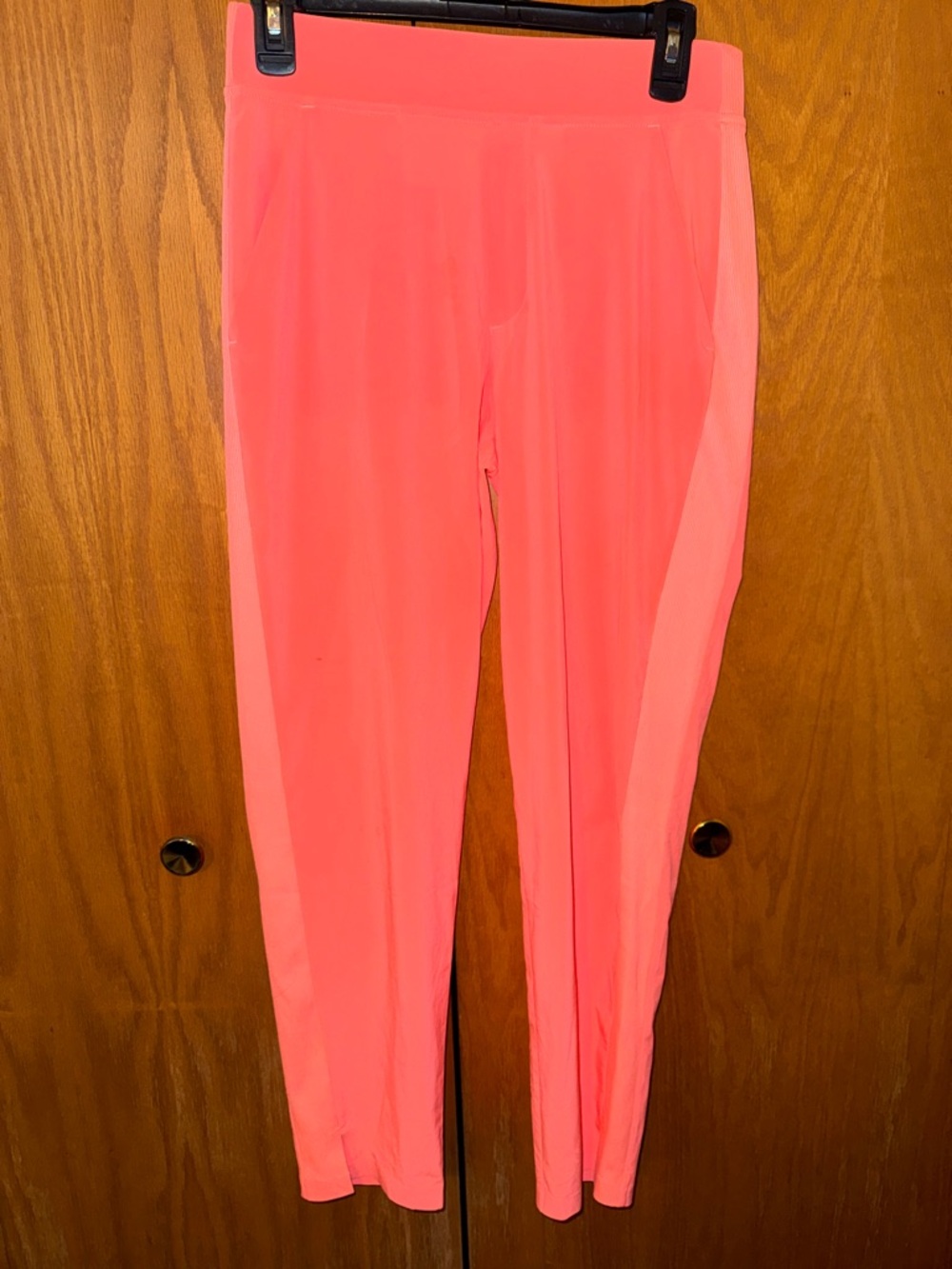Athleta Size 4 NWOT Performance Leggings - Coral